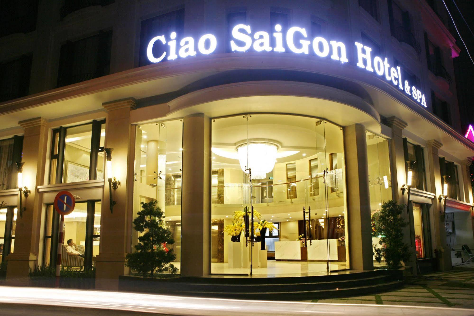 Ciao Saigon Hotel & Spa Хошимин Екстериор снимка