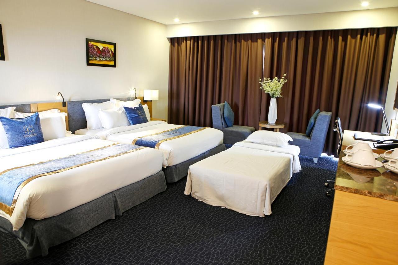 Ciao Saigon Hotel & Spa Хошимин Екстериор снимка