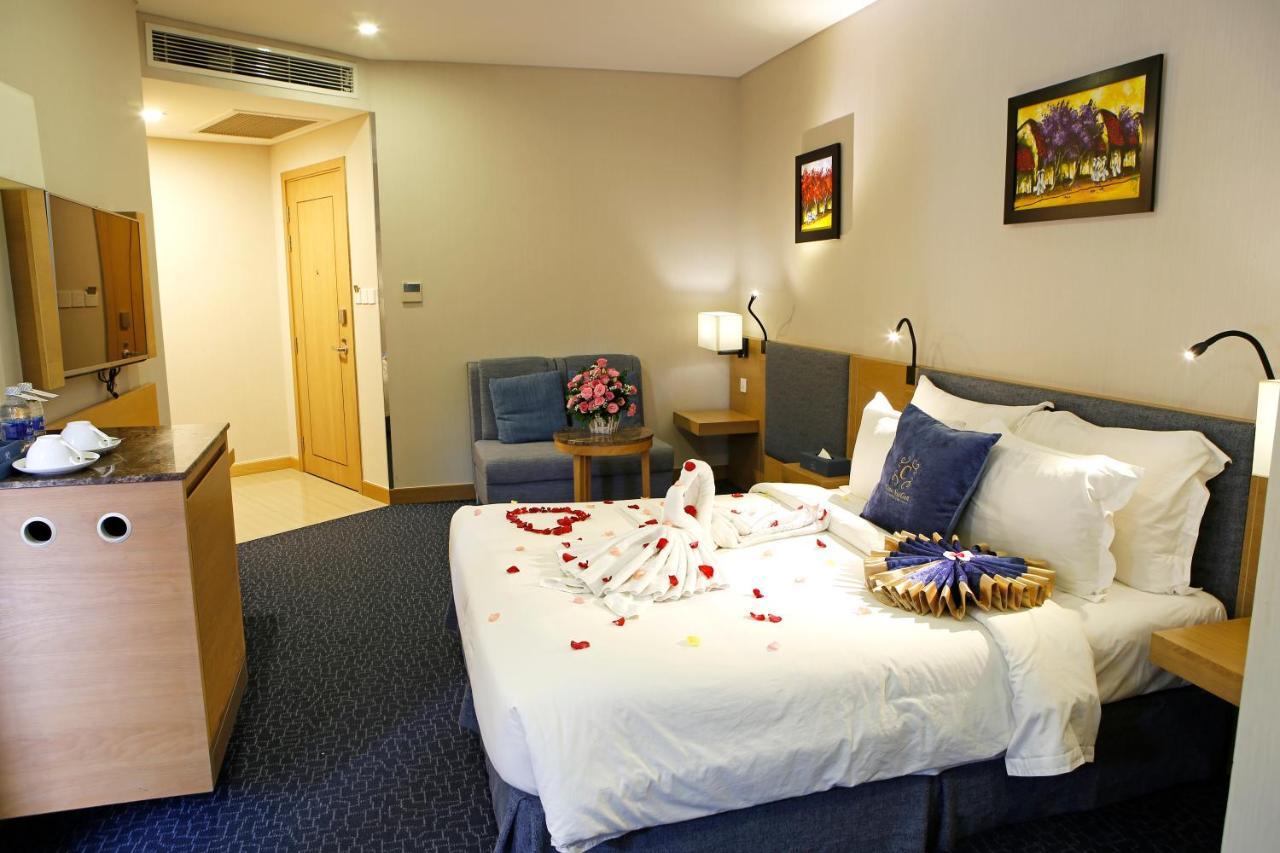 Ciao Saigon Hotel & Spa Хошимин Екстериор снимка