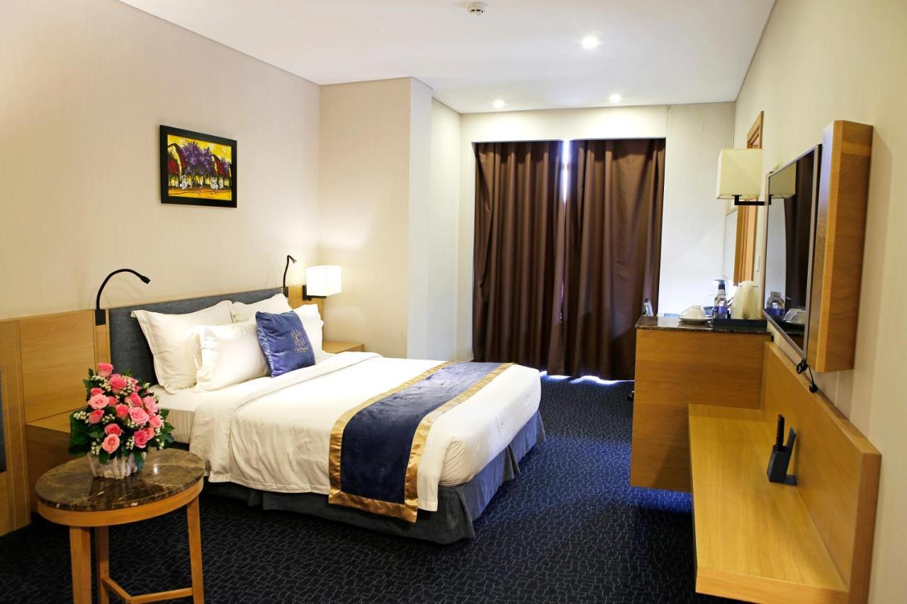 Ciao Saigon Hotel & Spa Хошимин Екстериор снимка