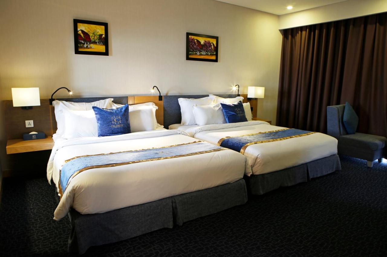 Ciao Saigon Hotel & Spa Хошимин Екстериор снимка